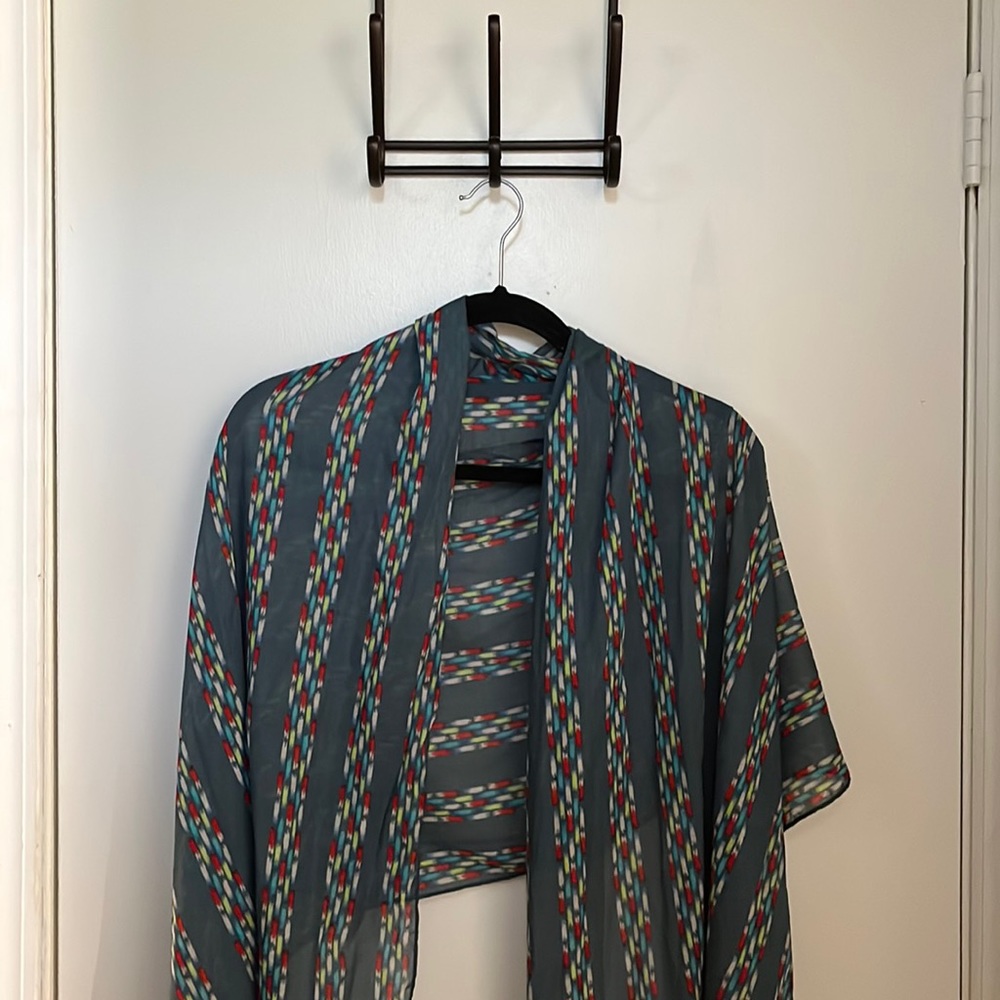 Super cute scarf or shall wrap great condition